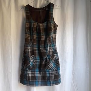 Adorable Brown & Blue Plaid Dress w/Pockets